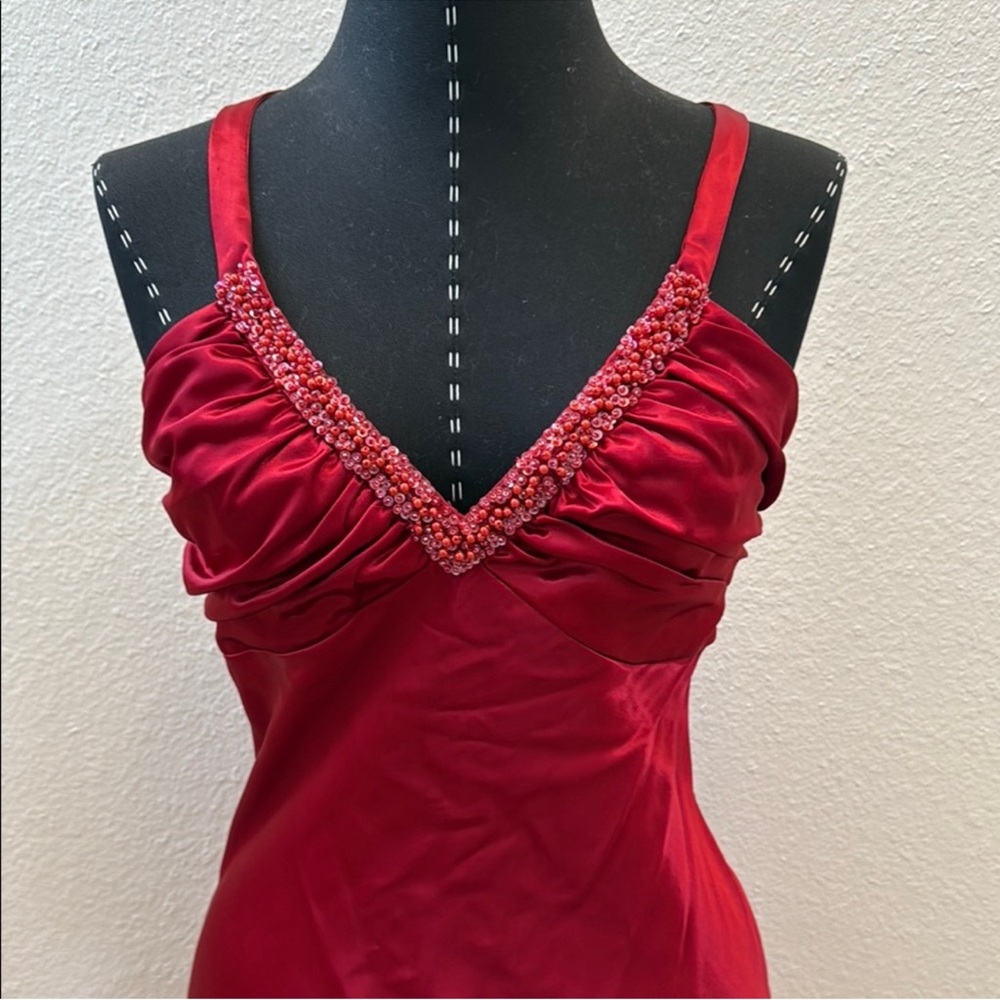 Zum Zum by Niki Livas Vibrant Red Party Gown - Picture 5 of 10